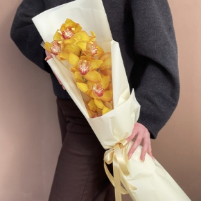 Букет из желтой орхидеи в Зарайске