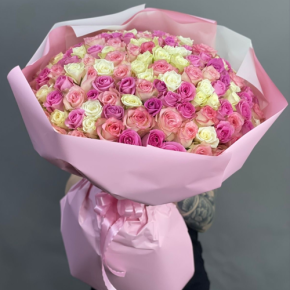 Букет из 151 кенийской розы микс (40 см) в Зарайске