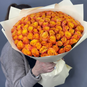 Букет из 101 огненной розы (40 см) в Зарайске