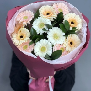 Букет из 13 белых гербер микс в Зарайске