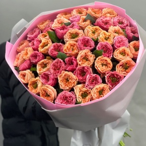 Букет "Лав ю" из 51 пионовидной розы Риджентс парк (60 см) в Зарайске