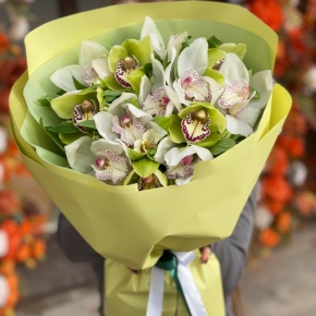 Букет "Бруклин" из орхидей и альстромерий в Зарайске
