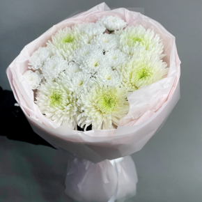 Букет из микса белых хризантем Магнум  в Зарайске