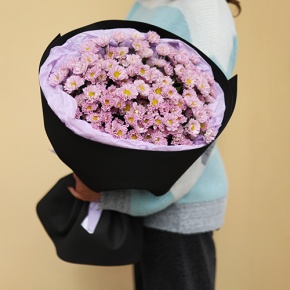 Стильный букет из 11 хризантем сантини в Зарайске