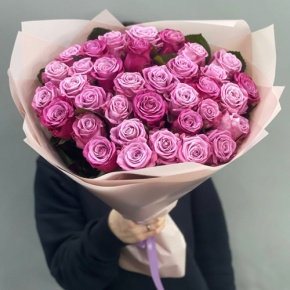 Букет из 51 розы Космик (50 см) в Зарайске
