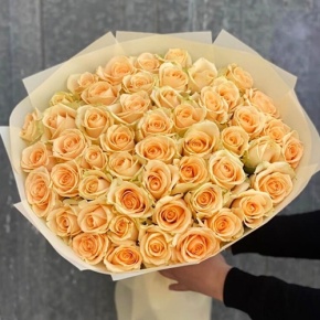 Букет из 51 розы Аваланж (60 см) в Зарайске