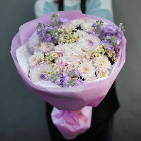 Букет "Сады Версаля" из маттиол, георгин, гортензии и кустовых хризантем в Зарайске