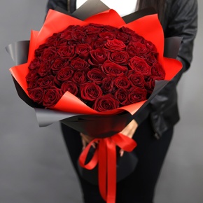 Букет из 51 красной розы (50 см) в Зарайске