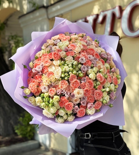Букет из 101 кустовой розы микс в Зарайске